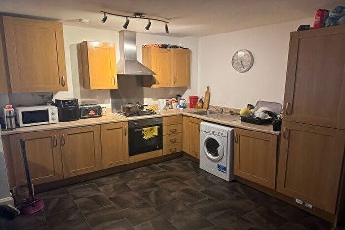 2 Bedroom Flat To Rent In Allenby Close, Lincoln, LN3