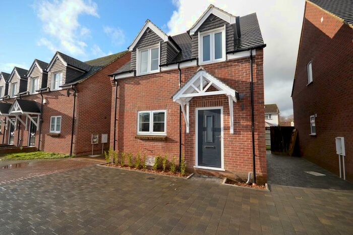 3 Bedroom Detached House To Rent In Ensbury Gardens, Ensbury Park, BH10