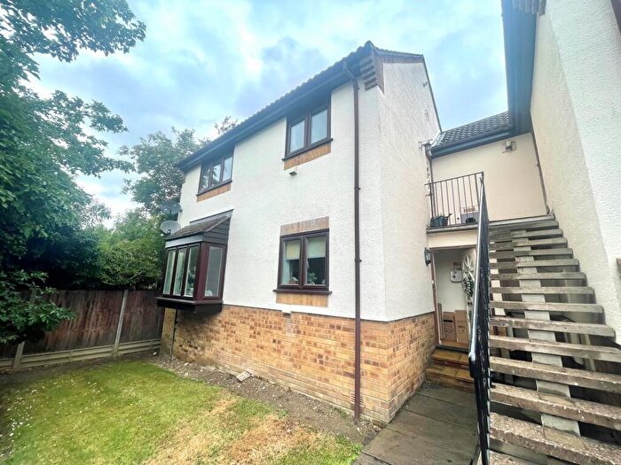 1 Bedroom Maisonette To Rent In Slade End, Theydon Bois, CM16