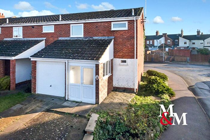 3 Bedroom End Of Terrace House To Rent In Princes Court, LU7
