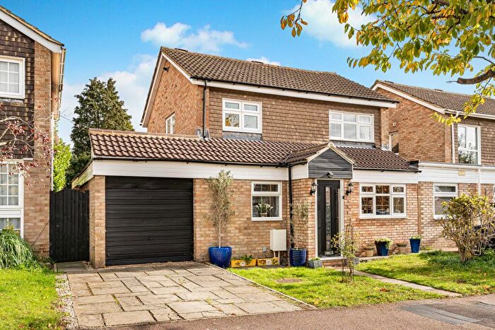 3 Bedroom Semi Detached House To Rent In Coopers Meadow, Redbourn, St. Albans, AL3