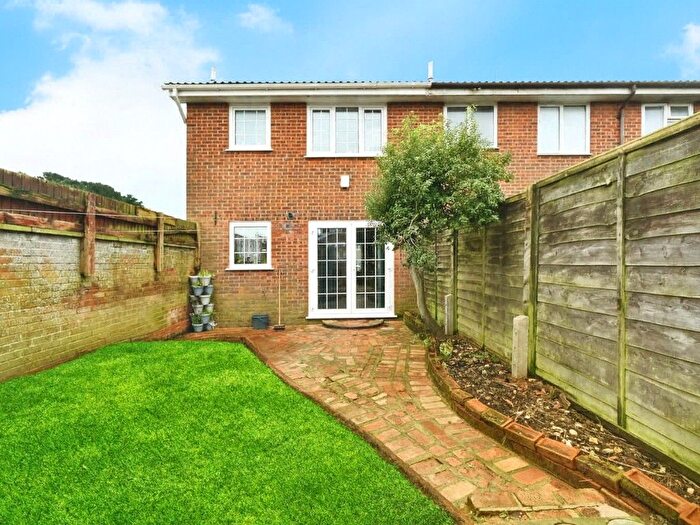 3 Bedroom End Of Terrace House For Sale In Northcote Lane, Telscombe Cliffs, Peacehaven, BN10