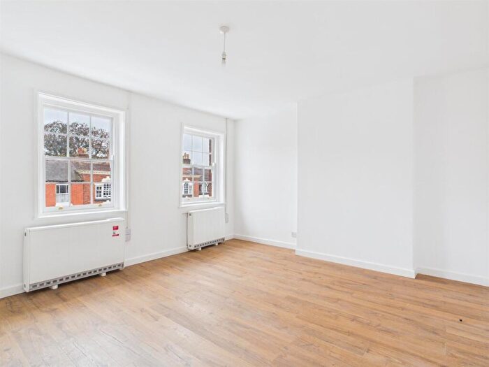 1 Bedroom Apartment To Rent In Load Street, Bewdley, DY12