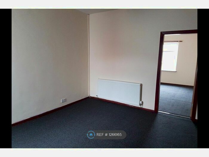 1 Bedroom Flat To Rent In Manchester Road, Wigan, Ince WN2