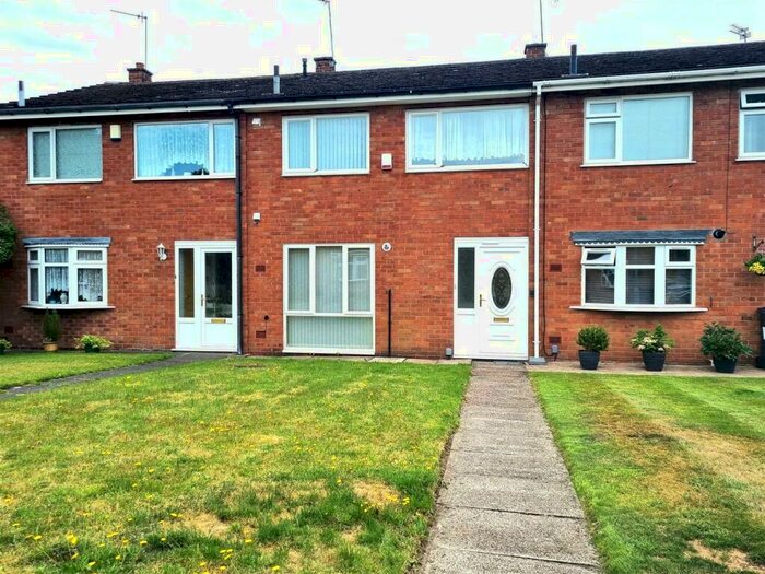 3 Bedroom Terraced House To Rent In Somerton Drive, Birmingham, B23