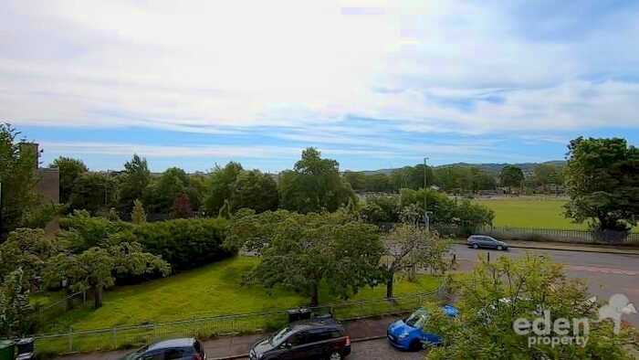 2 Bedroom Flat To Rent In Whitson Terrace, Edinburgh, EH11