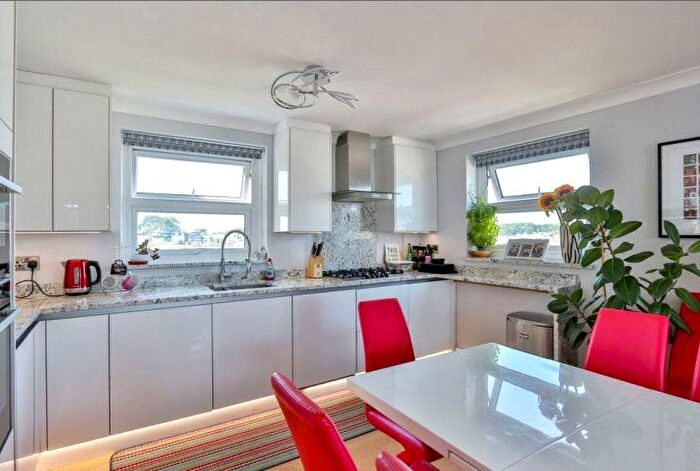 2 Bedroom Flat For Sale In Salterns Way, Lilliput, Poole, Dorset, BH14