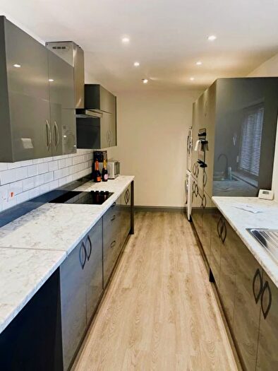 3 Bedroom Semi-Detached House To Rent In High Street, Durham, DH7