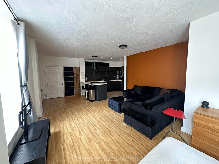 Studio To Rent In Bombay House, Manchester, M1