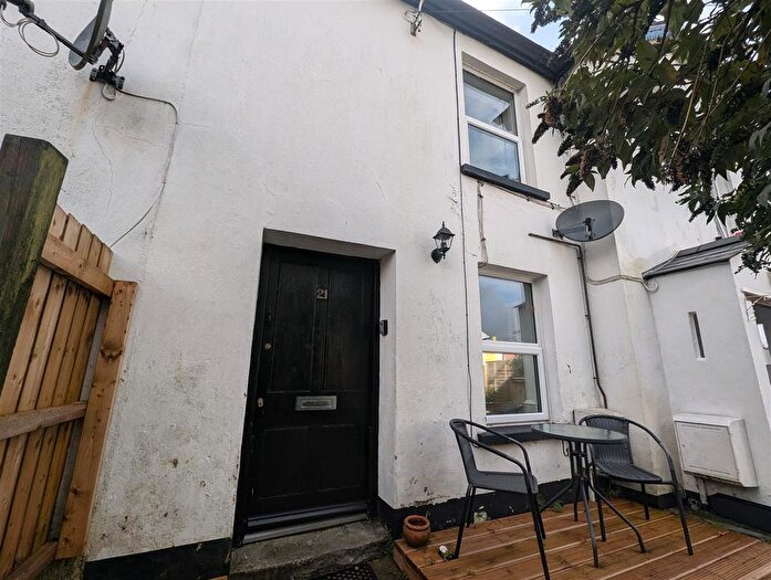 2 Bedroom Cottage To Rent In Seaton Down Road, Seaton, EX12