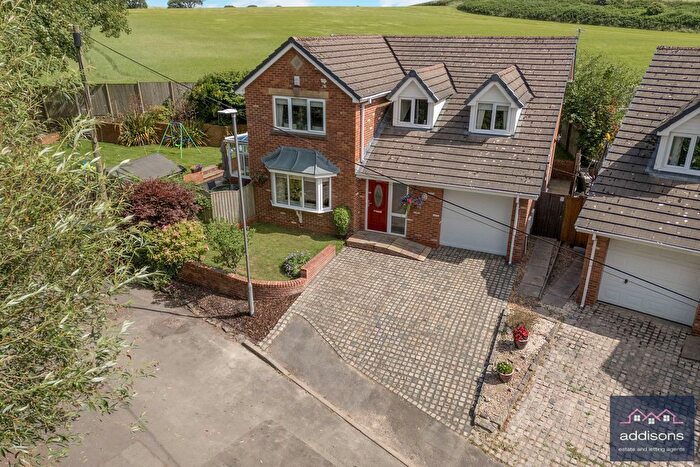 4 Bedroom Detached House For Sale In Beacon Road, Billinge, Wigan, WN5