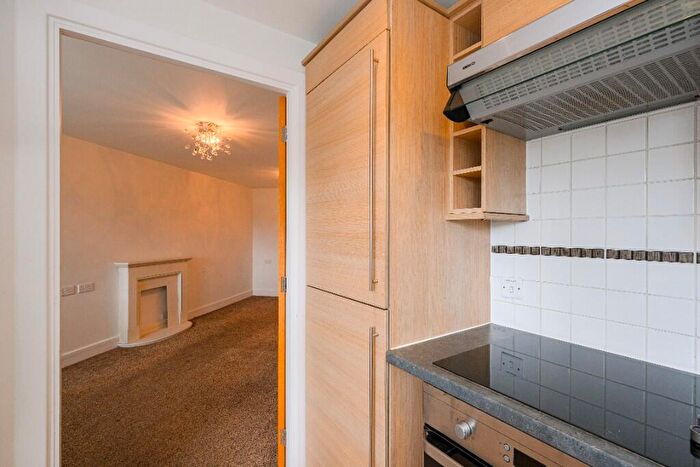 1 Bedroom Retirement Property To Rent In Snakes Lane West, Woodford Green, Essex, IG8