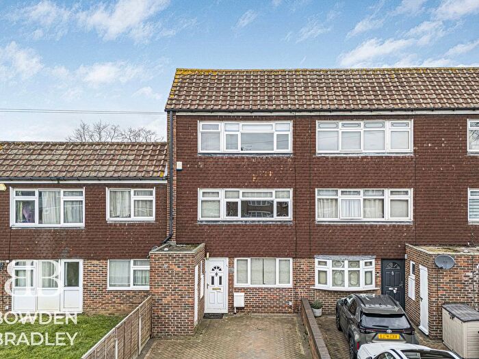 4 Bedroom Terraced House For Sale In Ashurst Drive, Barkingside, IG6