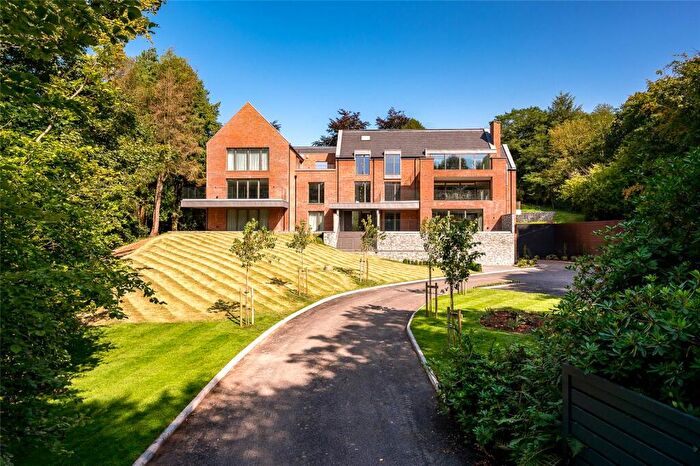 3 Bedroom Apartment For Sale In Macclesfield Road, Prestbury, Macclesfield, Cheshire, SK10