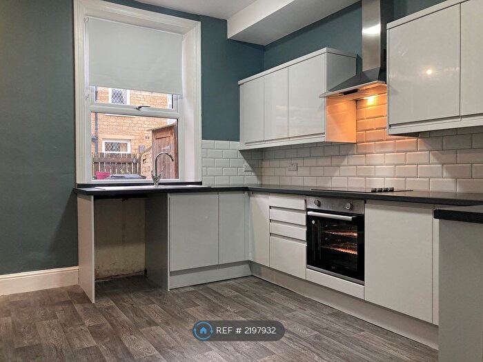 2 Bedroom Terraced House To Rent In Middle Dean Street, Greetland, Halifax, HX4