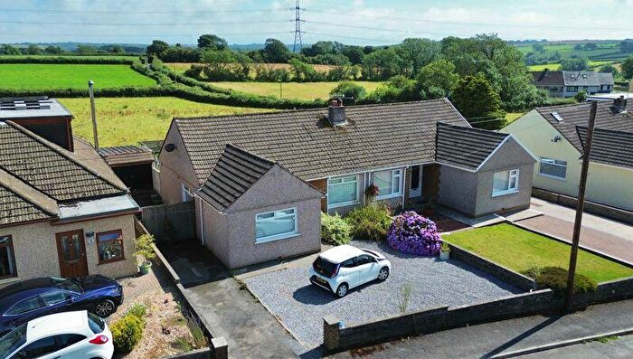 3 Bedroom Semi-Detached Bungalow For Sale In Mayfield Avenue, Laleston, Bridgend, CF32