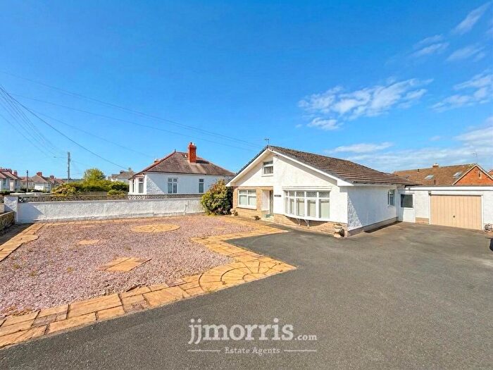 3 Bedroom Detached Bungalow For Sale In Aberystwyth Road, Cardigan, SA43