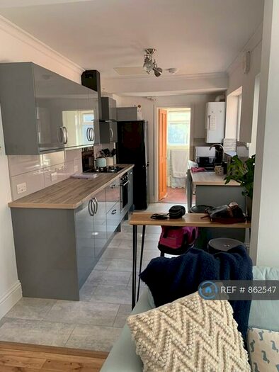 2 Bedroom Terraced House To Rent In Sutherland Road, Southsea, PO4