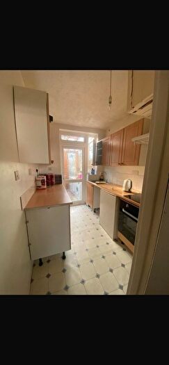 4 Bedroom Semi-Detached House To Rent In Glenside Avenue, Canterbury, Kent, CT1