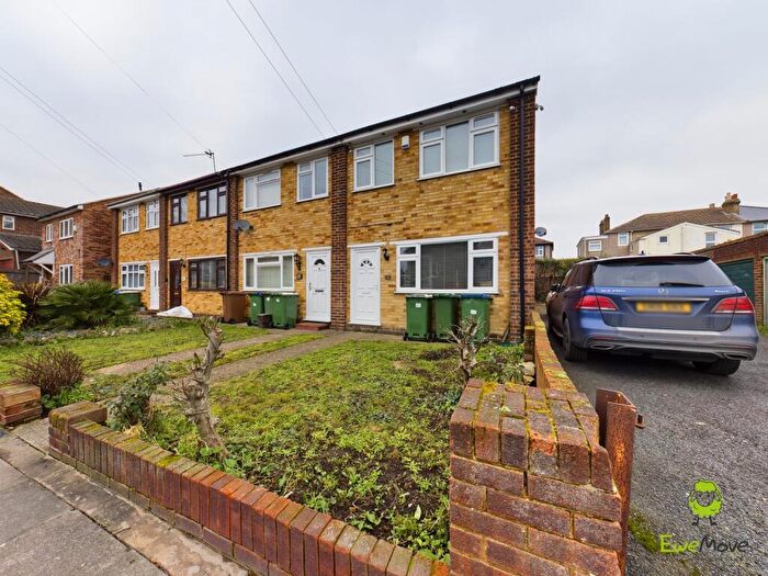 3 Bedroom End Of Terrace House To Rent In Paddock Road, Bexleyheath, DA6