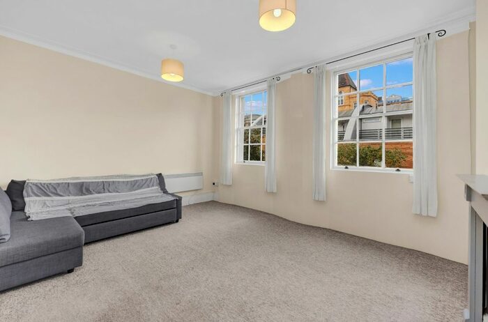 1 Bedroom Flat To Rent In Woodbridge Street, Clerkenwell, EC1R