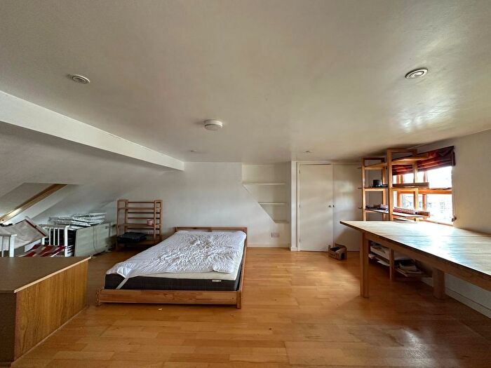 3 Bedroom Property To Rent In Mill Street, Oxford, OX2