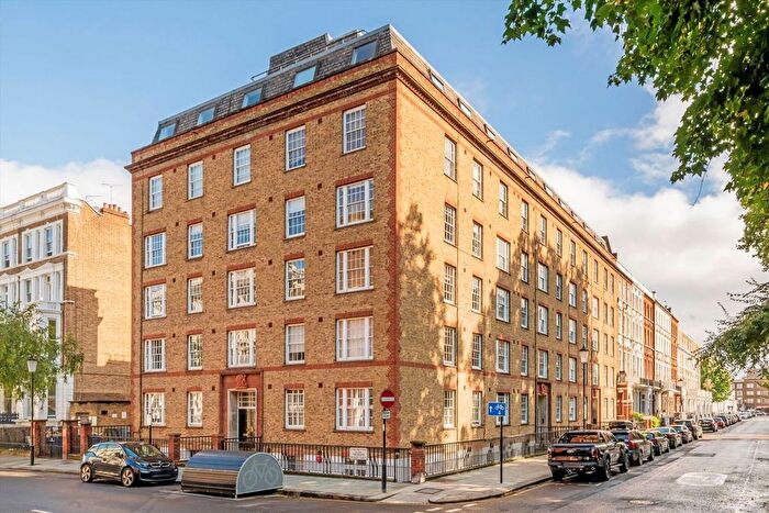 2 Bedroom Flat To Rent In Nevern Square, Earls Court, SW5