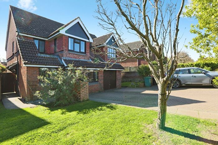 3 Bedroom Semi Detached House For Sale In Porters Close, Petteridge Lane, Matfield, Tonbridge, TN12