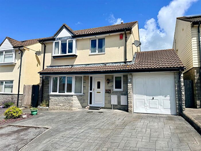 4 Bedroom Detached House For Sale In Plympton, Plymouth, PL7