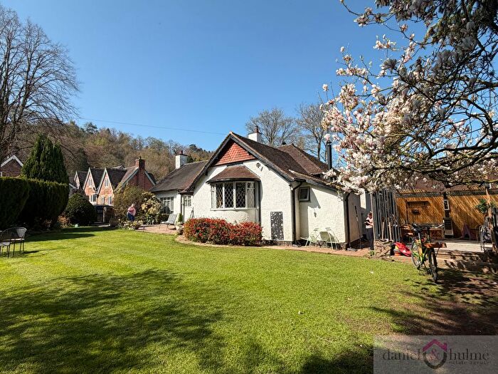 3 Bedroom Detached Bungalow For Sale In White Barn, The Drive, Rudyard, ST13