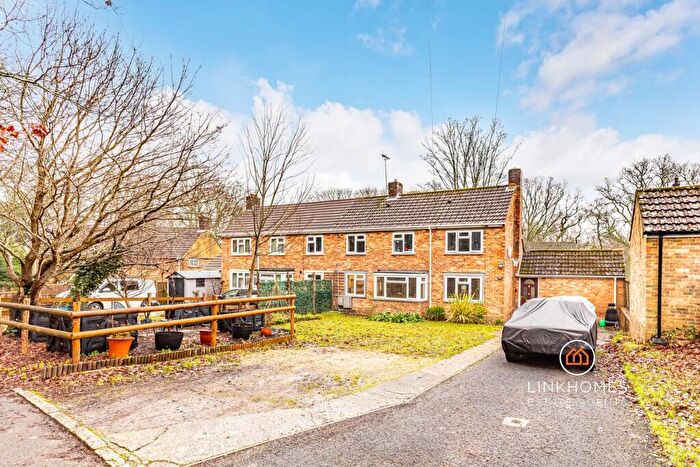 4 Bedroom Semi Detached House For Sale In Marshfield, Wimborne, BH21