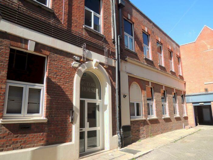 1 Bedroom Flat To Rent In Town Centre, CO1