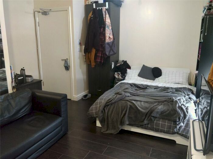 1 Bedroom Apartment To Rent In Ffordd Y Ffynnon, Bangor, Gwynedd, LL57