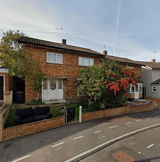 3 Bedroom Semi-Detached House To Rent In Tudor Crescent, Hainault, IG6