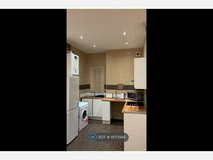 Studio To Rent In Ty Gloch, Brecon, LD3