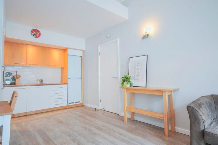 1 Bedroom Flat To Rent In Aytoun Street, Manchester, M1