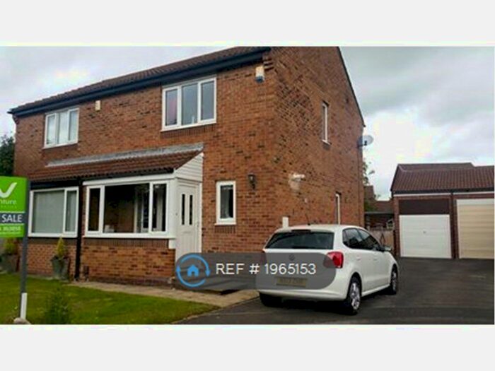 2 Bedroom Semi-Detached House To Rent In Nairn Close, Darlington, DL1