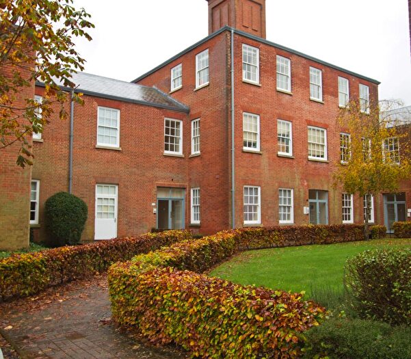 2 Bedroom Apartment For Sale In Victoria Mews, Knowle, PO17