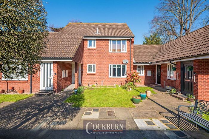 1 Bedroom Flat For Sale In Sycamore Close, Mottingham, SE9