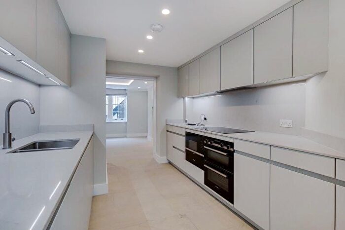 4 Bedroom Terraced House To Rent In Dorset Street, Marylebone, London, W1U