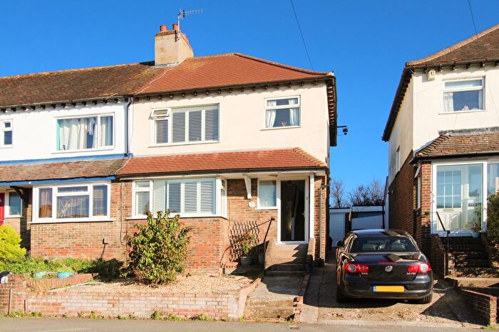 3 Bedroom Semi-Detached House To Rent In Bevendean Crescent, Brighton, East Sussex, BN2