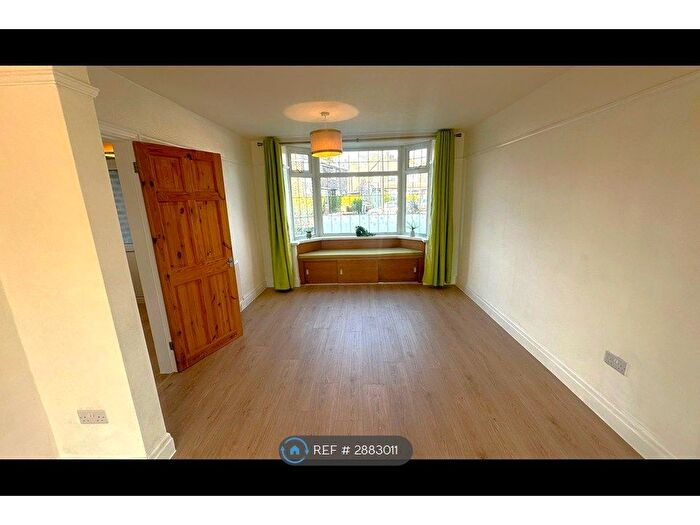 3 Bedroom Semi-Detached House To Rent In Lindsell Road, Altrincham, WA14