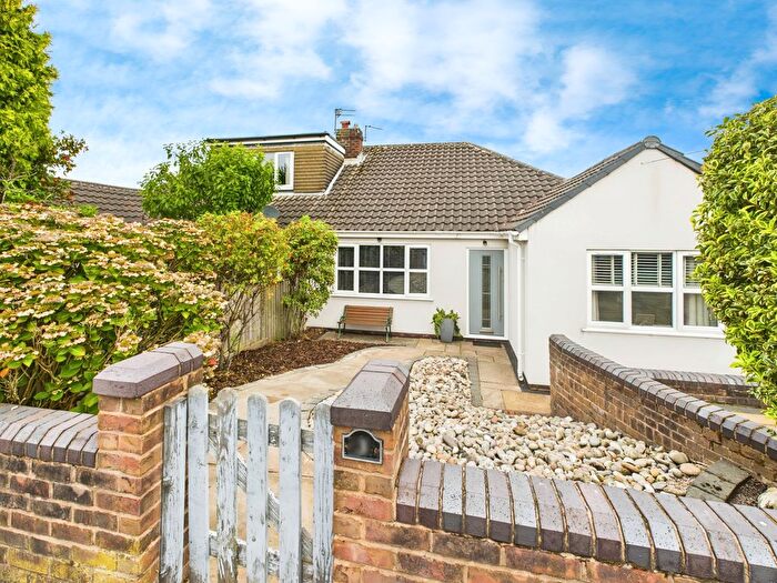 3 Bedroom Semi-Detached House For Sale In Irwell Road, Orrell, Wigan, WN5