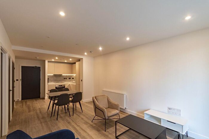 1 Bedroom Apartment To Rent In The Regent, Snow Hill Wharf, Shadwell Street, B4