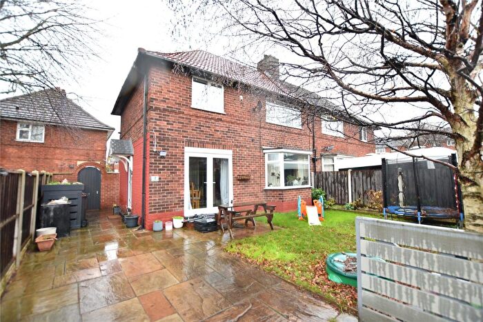 4 Bedroom Semi Detached House For Sale In Appleby Place, Leeds, West Yorkshire, LS15