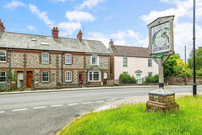 2 Bedroom House For Sale In Fishbourne Road West, Fishbourne, PO19