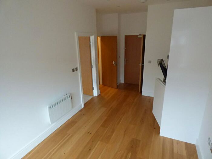 1 Bedroom Flat To Rent In The Landmark, Luton, LU1