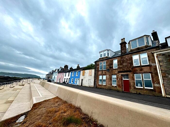 1 Bedroom Flat For Sale In Crichton Street, Millport, Isle Of Cumbrae, KA28