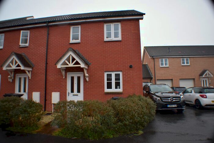 2 Bedroom End Of Terrace House To Rent In Savannah Drive, North Petherton, Bridgwater, TA6
