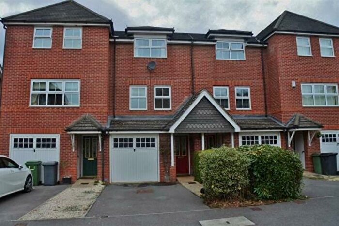 3 Bedroom House To Rent In Forfield Drive, Beggarwood, Basingstoke, RG22